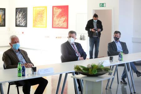 PODPIS POGODBE 06 FOTO LJUBO VUKELIČ